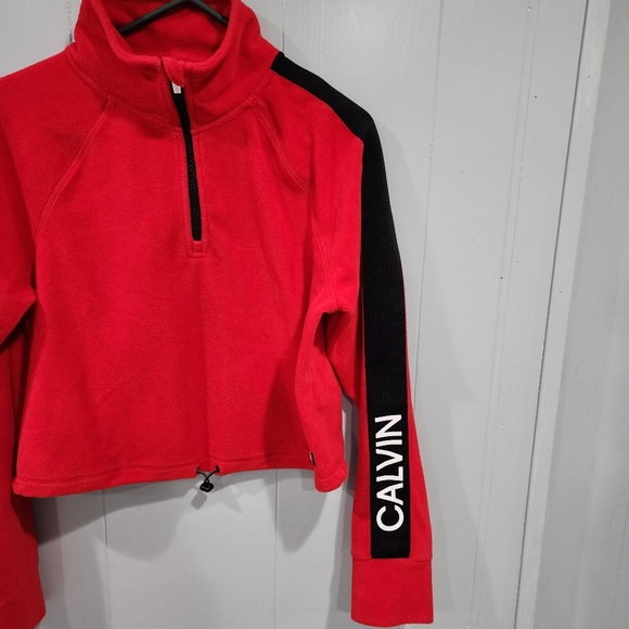 Calvin Klein Large quarter zip performance sweater. - Picture 12 of 12